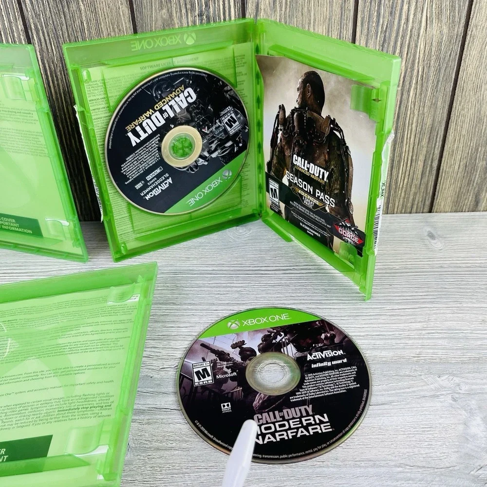 Xbox One Call Of Duty Games Lot Of 4 Modern Warfare-advanced Warfare- Ghosts